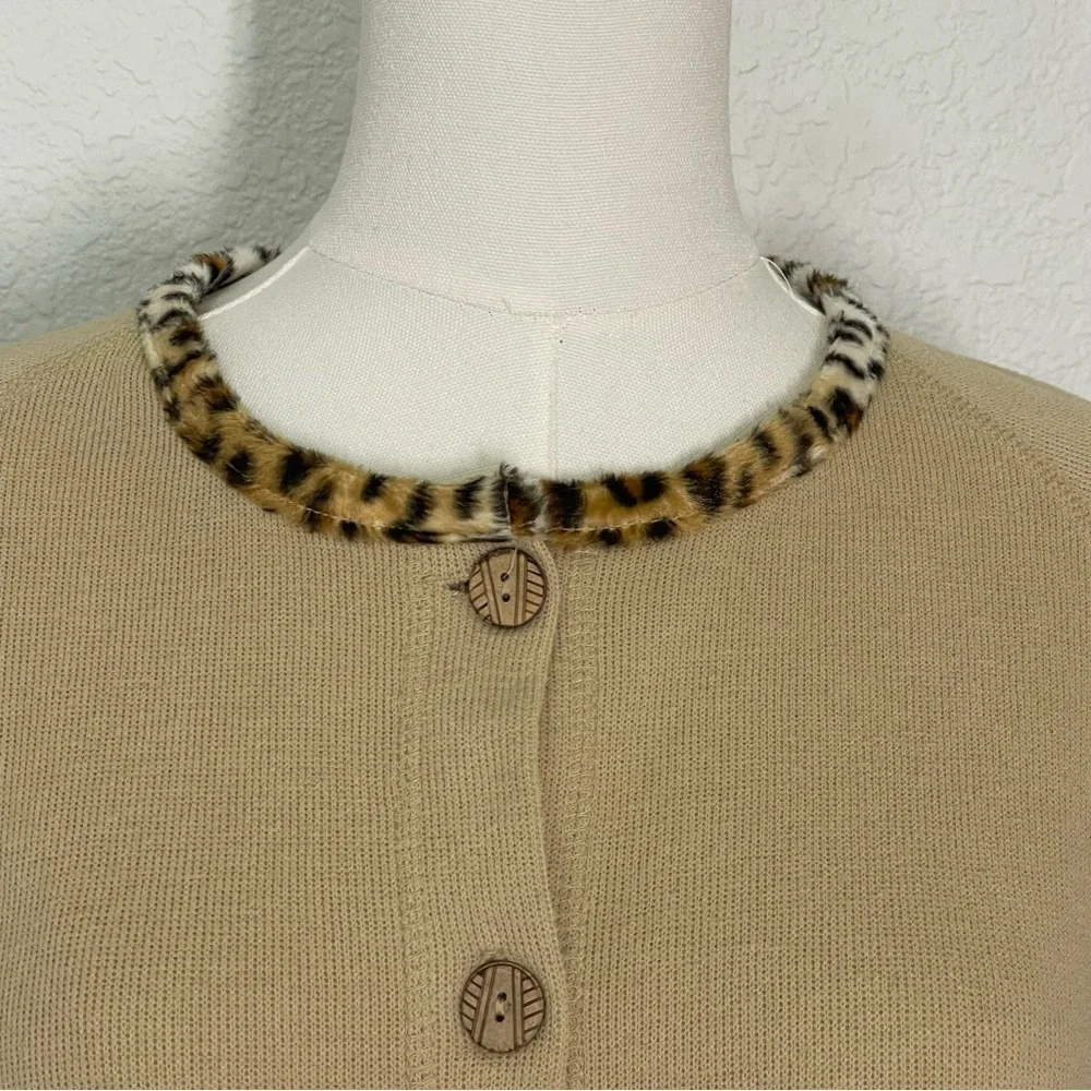 Sport Elle Beige Cardigan Sweater-Boho Artsy